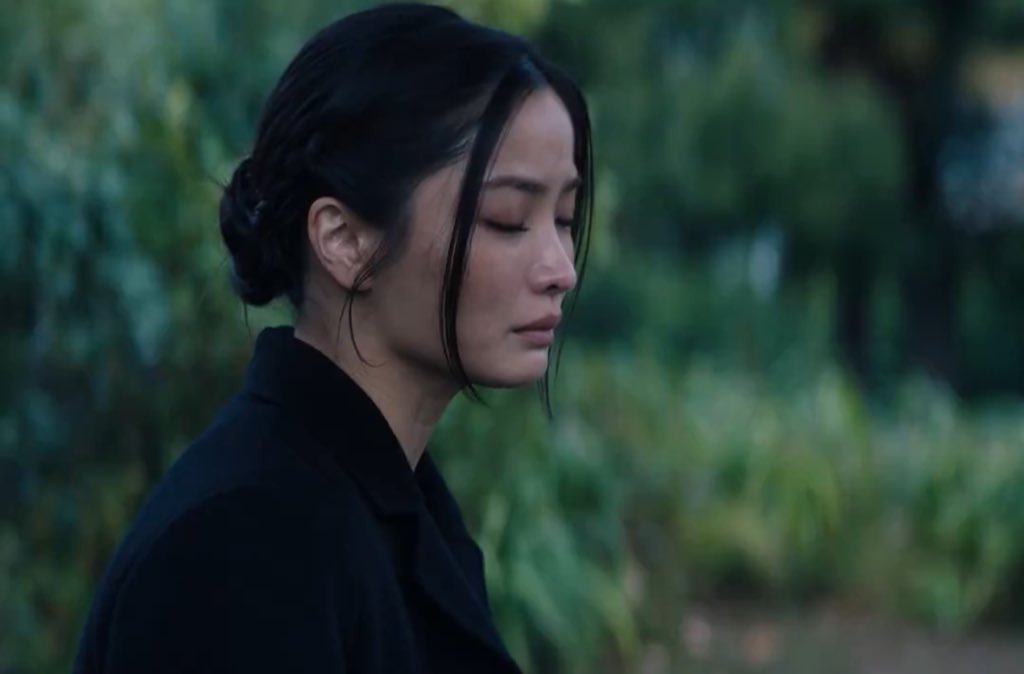 scndery's tweet photo. i need everyone to walk with me for a second here but…. what if cate’s mom died during the two years she was away in axis mundi………. https://t.co/eeJqYHFQAA