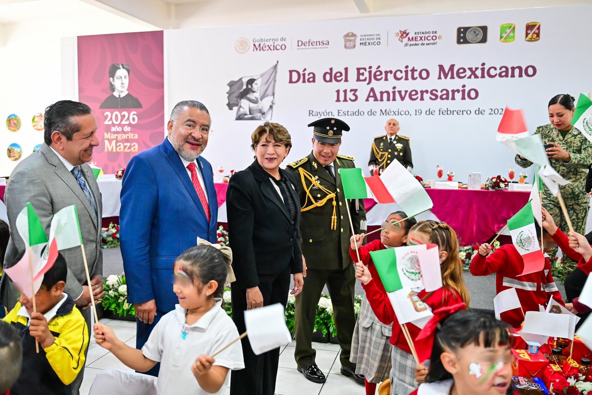 horacioduarteo's tweet photo. Un día como hoy pero de 1913, Venustiano Carranza publicó el decreto de creación del #EjércitoMexicano. 

Hoy, desde el #EdoMéx con la Gobernadora @delfinagomeza, agradecemos y celebramos la lealtad, el valor y el gran compromiso de cada mujer y hombre que integra esta noble institución, siempre presente en temas de ayuda humanitaria, desastres naturales, coordinación interistitucional y defensa de la soberanía nacional.