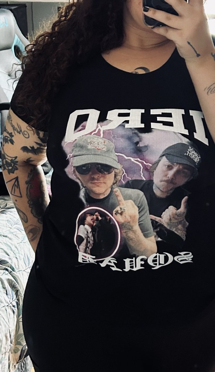 eu quando ganho o melhor presente da melhor pessoa e amiga desse mundo <a href="/ierooween/">ɐlnɐd 击</a> 
Te amo muito esposinha do meu marido 🥹♥️