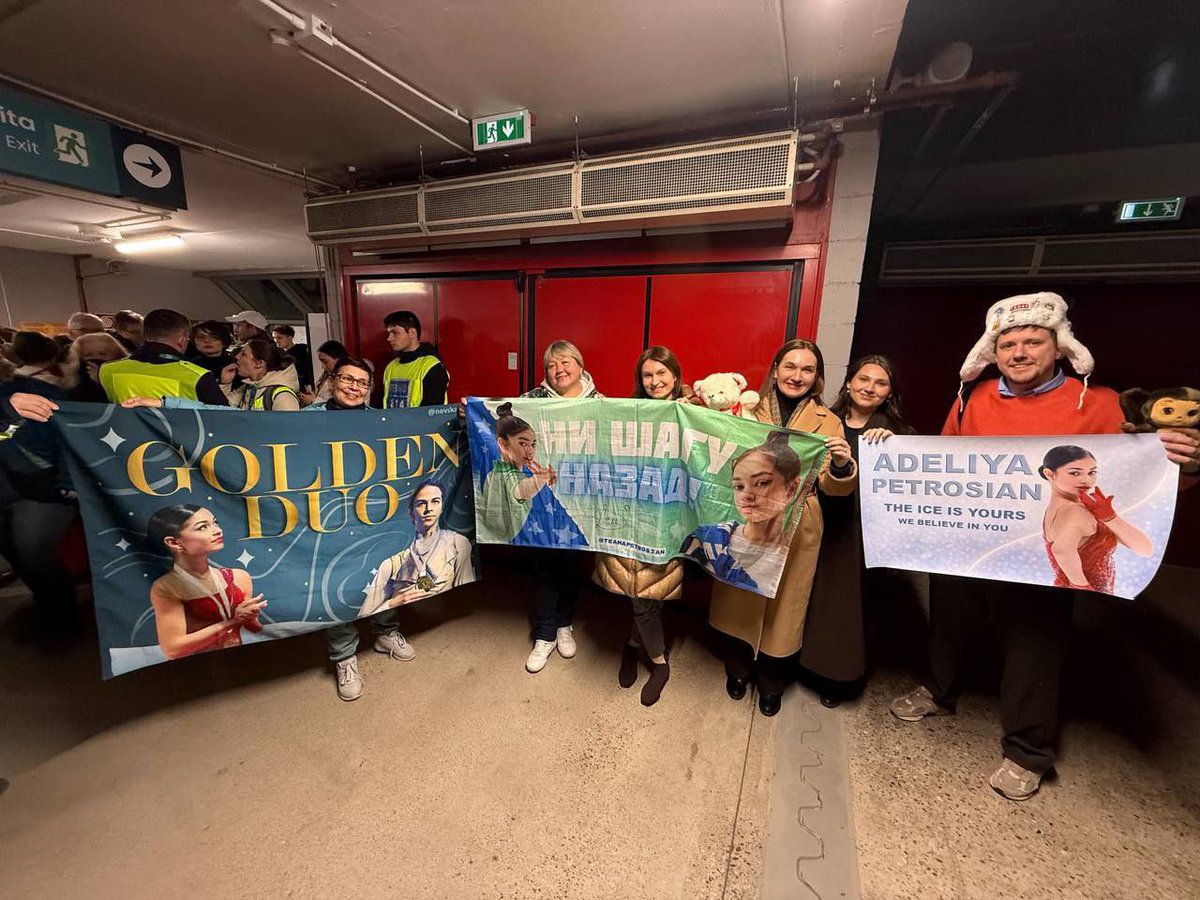TexanRus's tweet photo. 🥇🇷🇺❤️😍⛸️What a fantastic support group for our beautiful Adeliia Petrosian 💖❄️😍 #adelia Follow for daily Petr Gumennik updates &amp; #Olympics2026 coverage! ❤️
#MilanoCortinaOlympics2026 #IliaMalinin #ISUfigureskating https://t.co/THadn6GI37