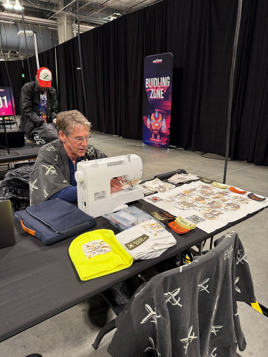 Suede ~ Creative Technomancer ~ suede0619.eth tweet media