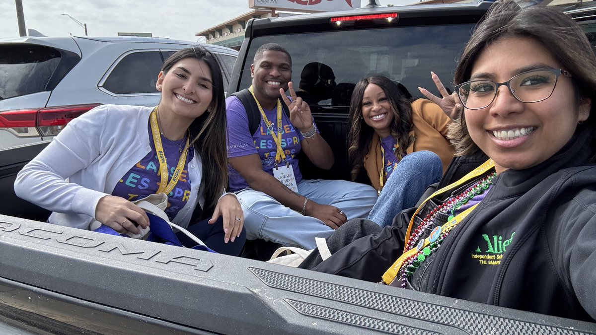 Adelina Cruz tweet media