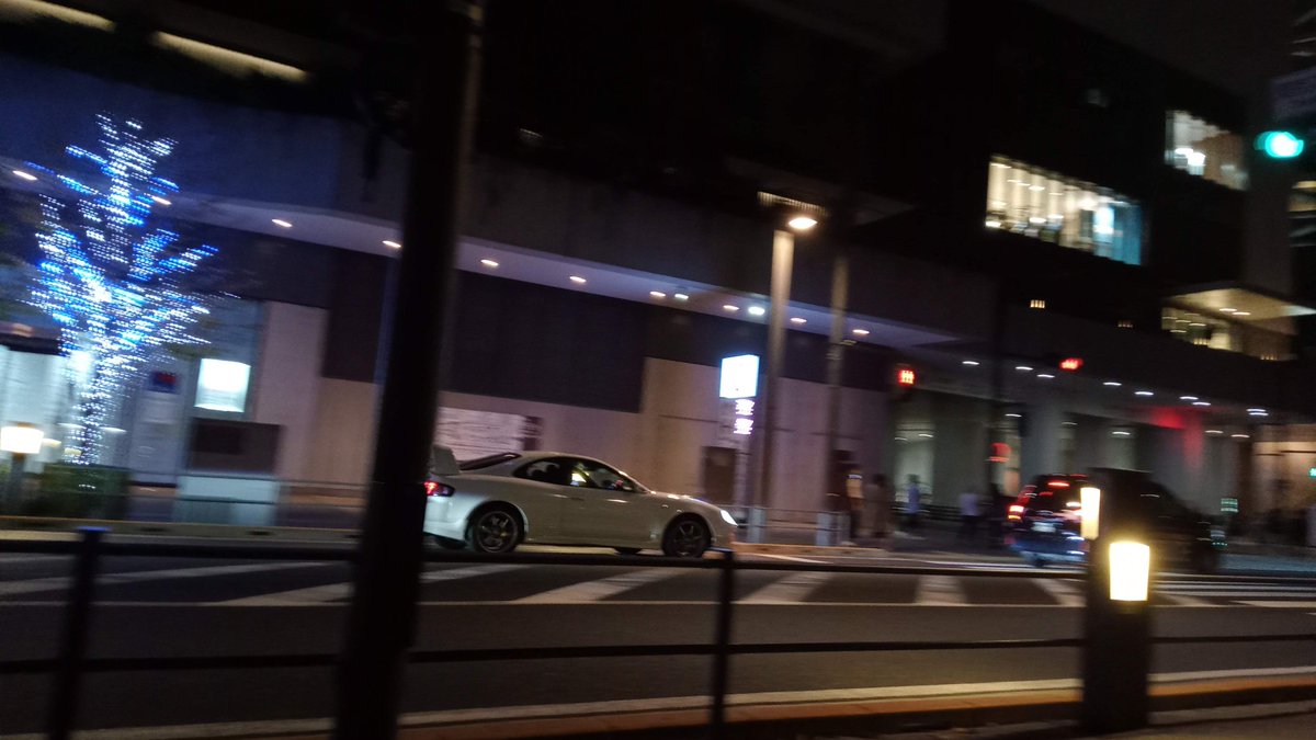 2Capucino's tweet photo. Sky tree https://t.co/vi5714XUGh