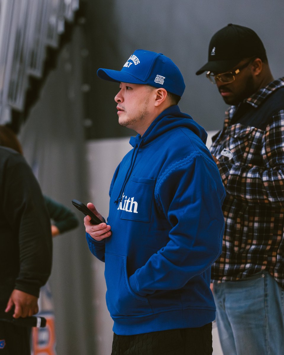 SoulGorilla's tweet photo. Make sure to wish our guy @datdudeAK a very Happy Born Day! #RealOnes 👊🏼 https://t.co/DQRp0TAV7K