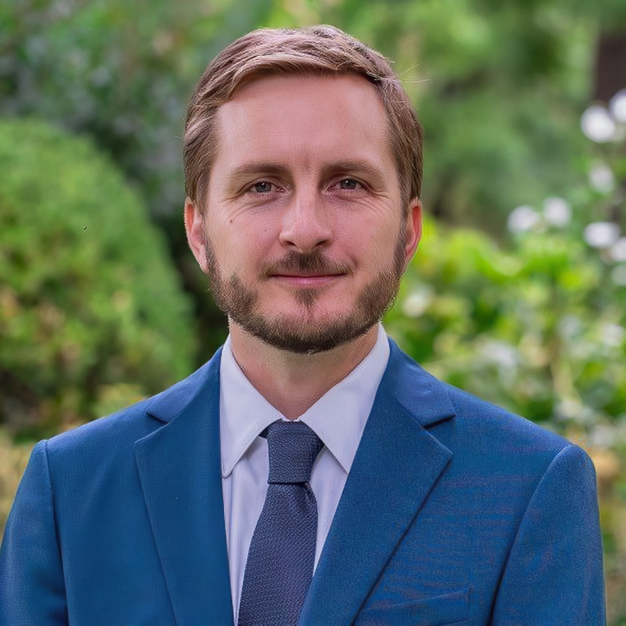 Glupatate's tweet image. 🔴🥔 MUNICIPALES : En pleine période de cabale médiatique anti-LFI, le candidat insoumis de Toulouse, François Piquemal, vient de prendre 4 points dans les sondages.

🔵 Jean-Luc Moudenc (UD) : 33% (-1) 
🟡 François Briançon (UG) : 30% (-2) 
🔴 François Piquemal (LFI) : 23% (+4)