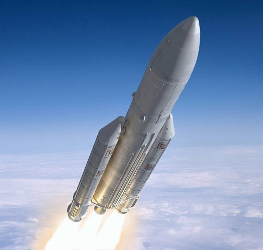 Glupatate's tweet image. 🔴🥔 MUNICIPALES : En pleine période de cabale médiatique anti-LFI, le candidat insoumis de Toulouse, François Piquemal, vient de prendre 4 points dans les sondages.

🔵 Jean-Luc Moudenc (UD) : 33% (-1) 
🟡 François Briançon (UG) : 30% (-2) 
🔴 François Piquemal (LFI) : 23% (+4)