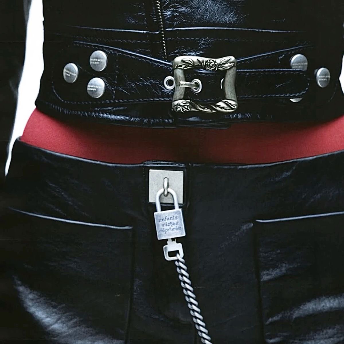 asdf9p78ddkghlasf3 (@mchamp_) on Twitter photo 