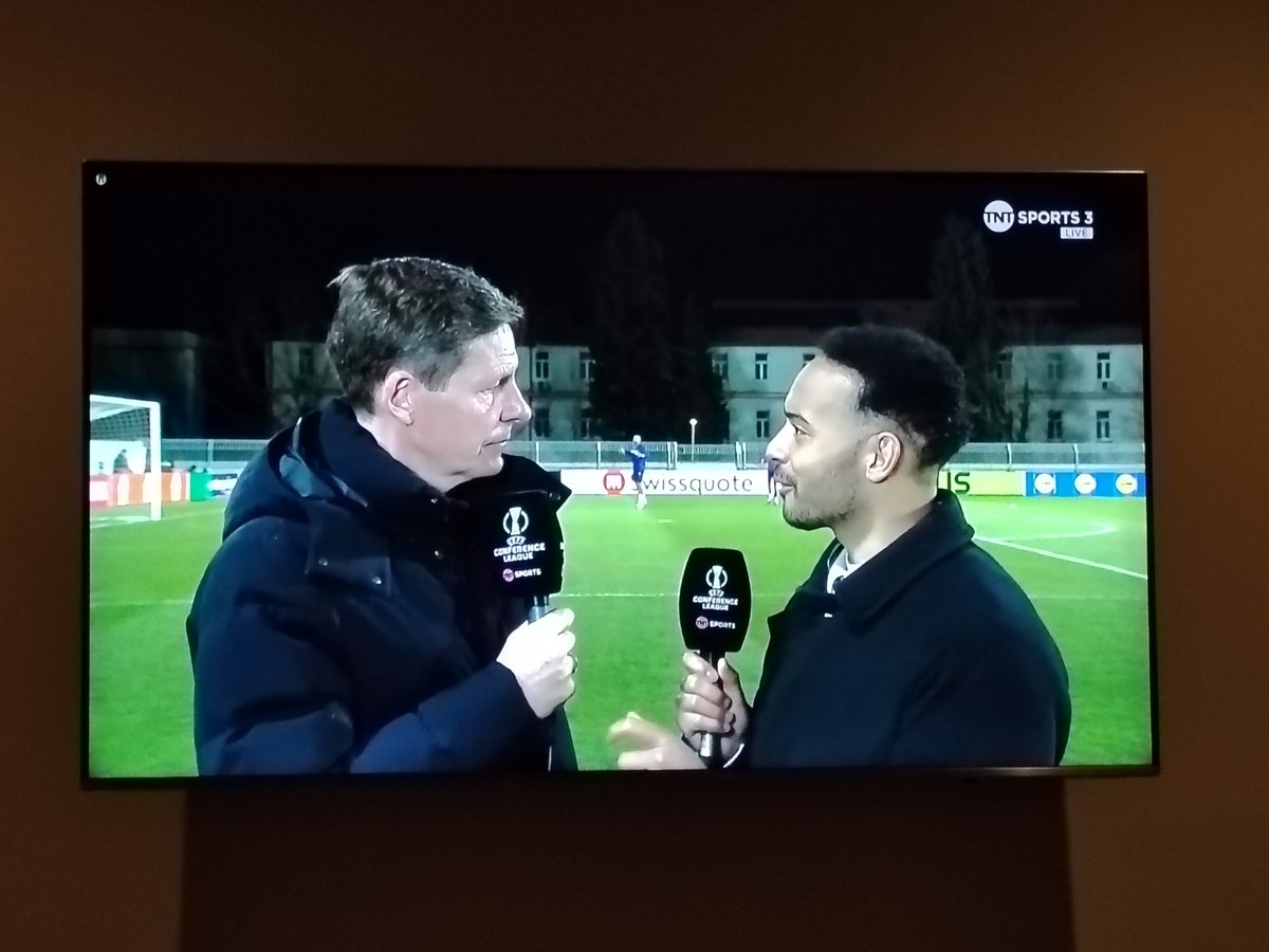 Al_nffc's tweet photo. Were Palace playing at a Northern Premier league ground tonight? Looks like Ossett United's place 😂 😂
#nffc https://t.co/3UHmJzWz5i