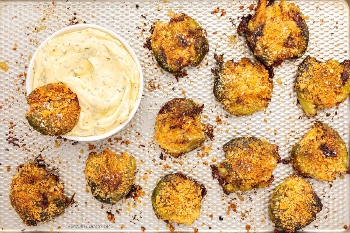 Crispy Smashed Brussels Sprouts flavorfuleats.com/crispy-smashed… 
#vegetables #brusselssprouts #veggies #homemade #homecooking #foodies #dinner #flavorfuleats #foodblogger