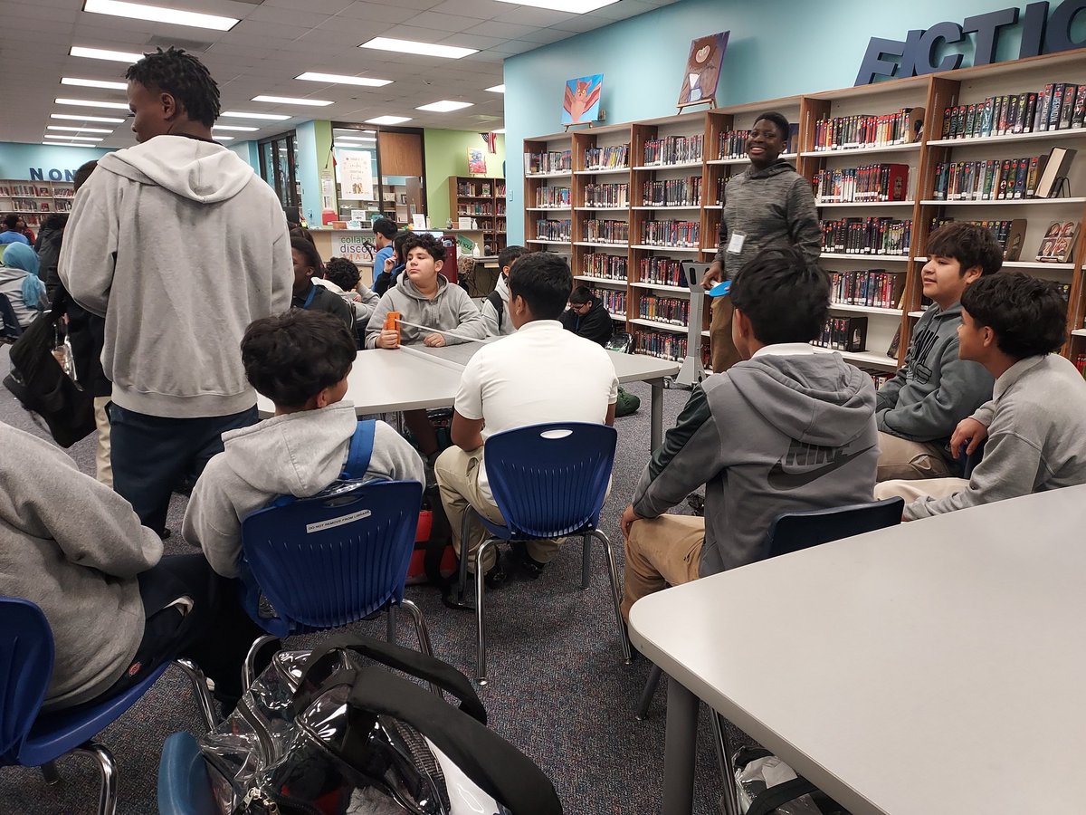 Olle Middle School Library tweet media