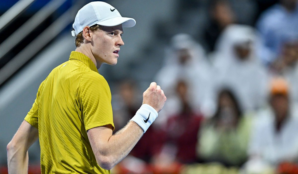 #QatarOpen | BREAK SINNER! 🦊🔥

Jannik aproveita as chances e finalmente quebra o saque de Menšík, abrindo 4-2 no segundo set.