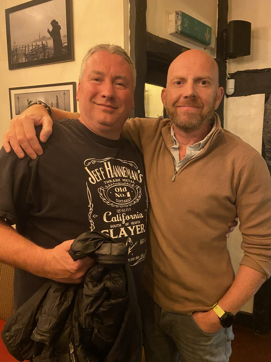 olly121_'s tweet photo. Any maybe @scarlets_rugby fans recognise a former player on the right here, standing next to a friend of mine? He met him but can't remember his name! Cheers if you know. https://t.co/QdcEhnCQmY