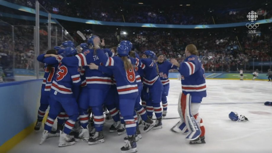 SeriouslyAustin's tweet photo. RT @Trip_McN33ly: GOLD! for the USA women's hockey team as they defeat team Canada 2-1 in overtime https://t.co/dDgbPtSLC9