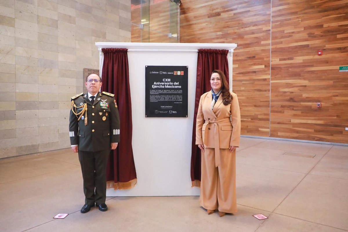 RECONOCE TERE JIMÉNEZ LA LABOR DEL EJÉRCITO MEXICANO EN SU 113 ANIVERSARIO

Información extendida aquí: elojodeaguascalientes.com/2026/02/recono…

#Aguascalientes #Noticias