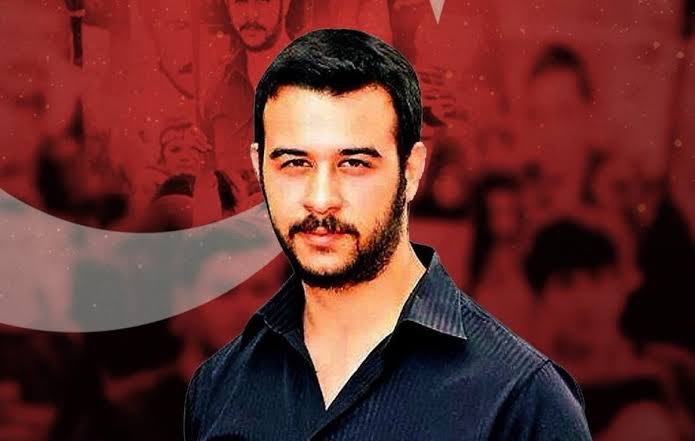Fırat Yılmaz Çakıroğlu, 20 Şubat 2015'te pkk’lı teröristlerin kahpece pususu sonucu şehit oldu. Hayatta olsaydı öğretmen olacaktı.

Sensiz 11 yıl… Ruhun şad olsun Fırat’ım
#FıratYılmazÇakıroğlu