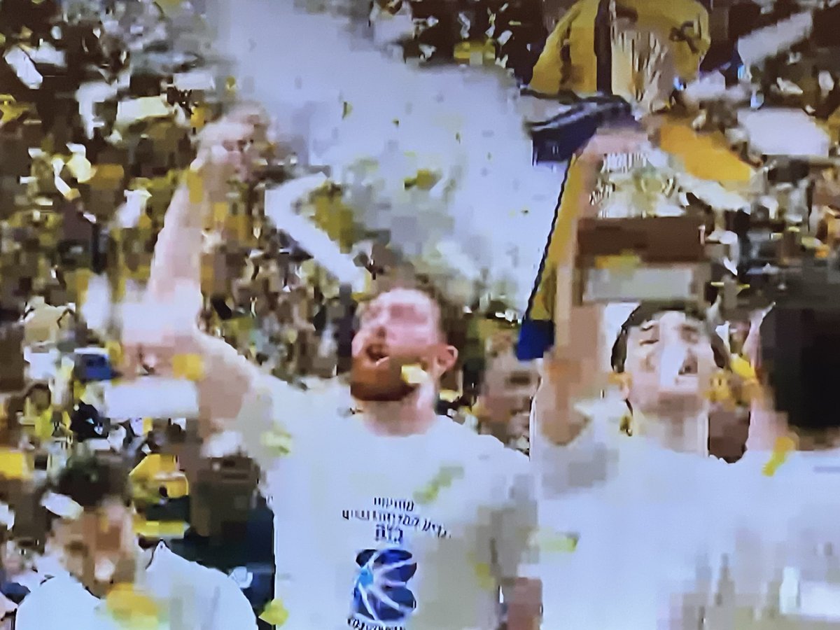 Motti_Chorley's tweet image. 47🏆💙💛