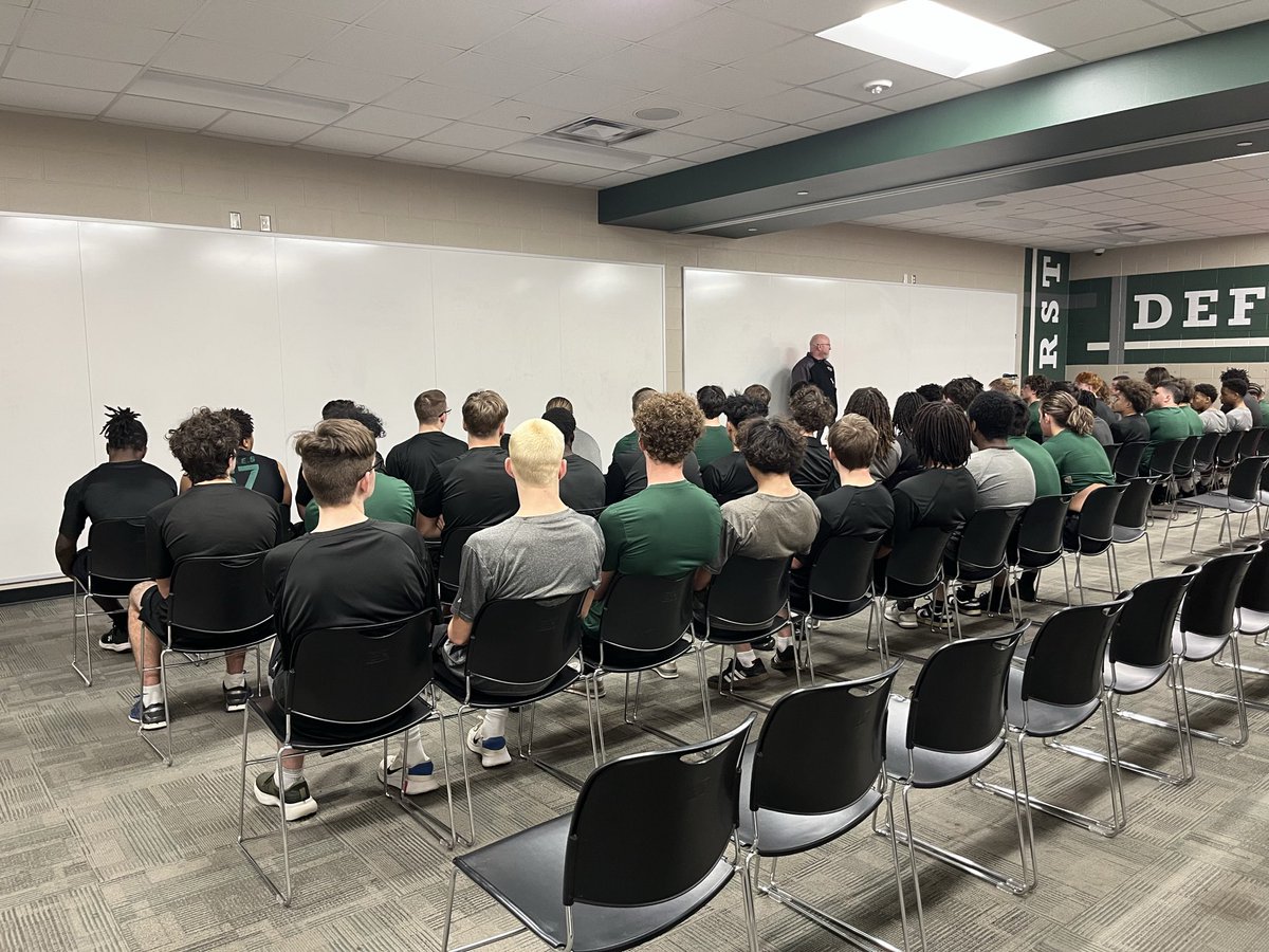 Santa Fe Wolves Football #TheFE tweet media