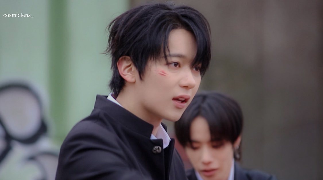 260219 Yechan (예찬 ) OMEGA X (오메가엑스)
.
OMEGA X EUROPE TOUR 
[RE:CONNECT] in VIENNA
Busking Vienna
.
cr.: cosmiclens_
.
#OMEGA_X #오메가엑스 #OMEGA_X_RECONNECT #OMEGA_X_IN_VIENNA #Yechan #예찬
