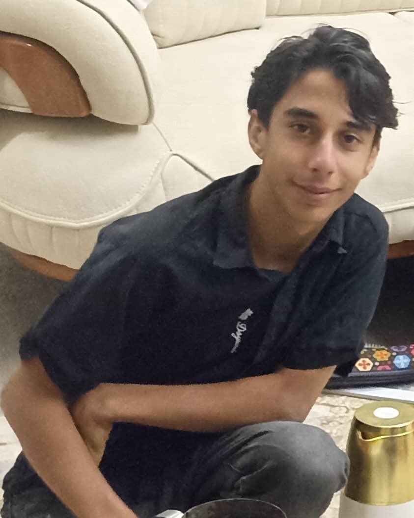 AfraMosadegh's tweet photo. Remembering 15-year-old #JabarPanahiAzad, tragically killed by a sniper during protests in Iran. His family courageously held his 40-day memorial despite severe pressure. Children everywhere deserve safety and justice. 💔
#EmptyDesks
#IranMassacre
@SaveTheChildren @ChildRights https://t.co/seT3RPGA8u