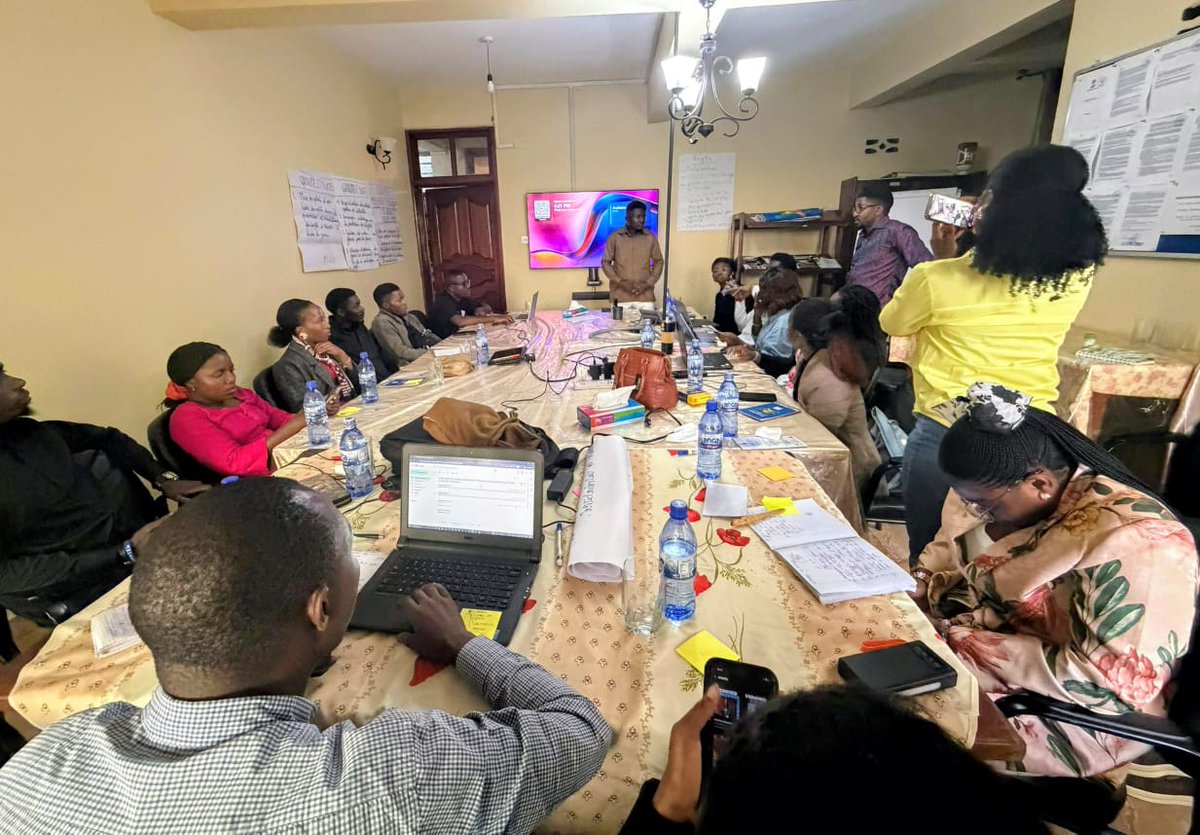 Medias4Peace tweet media