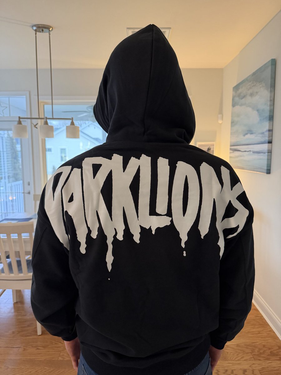 Glad I did not hesitate too long #crofam and ordered this Hoodie. <a href="/Csilla_cro/">Csilla</a> 

Now those of you who know me know that HuPac is Legion for Life🔥<a href="/LoadedLions_CDC/">Loaded Lions</a> This is unchanged. 

But I do have great friends in Void
<a href="/ChrissyW583504/">ChrissyW 💎 NFT Connoisseur</a> <a href="/DJOrakle/">DJ_Orakle</a> &amp; <a href="/Baas343/">Baas343</a> spring to mind plus this