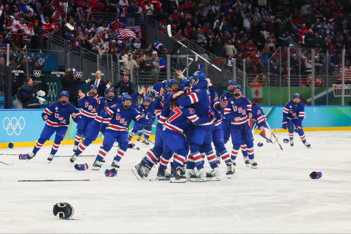 MASSIVE MASSIVE MASSIVE CONGRATULATIONS TO THE @USAHOCKEY 🇺🇸WOMEN FOR THEIR GOLD MEDAL COME FROM BEHIND WIN OVER CANADA! 🇨🇦🏒 WHAT A WIN!!! 🥇