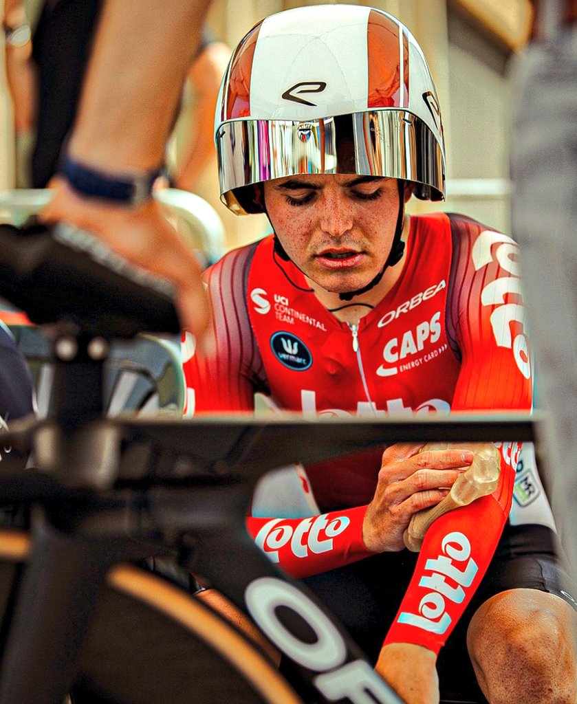 widArtiste's tweet image. ⏱️ Jarno s'élancera à 16h37 demain !! OBJECTIF : perdre un minimum de temps sur les autres leaders 👀🪄

𝙏𝙊𝙐𝙎 𝘿𝙀𝙍𝙍𝙄𝙀𝙍𝙀 𝙉𝙊𝙏𝙍𝙀 𝘾𝙍𝘼𝘾𝙆 !!! 🔥🇧🇪💫
#VoltaAoAlgarve