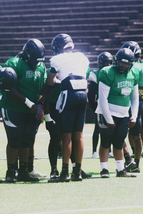 DannyCurry70_'s tweet photo. What’s up coaches, my guy @Noahsiggs class of 2026 defensive tackle and offensive guard  looking for a home. check him out!! 

https://t.co/MpTMCNFJvU https://t.co/vpjmQ2zugP