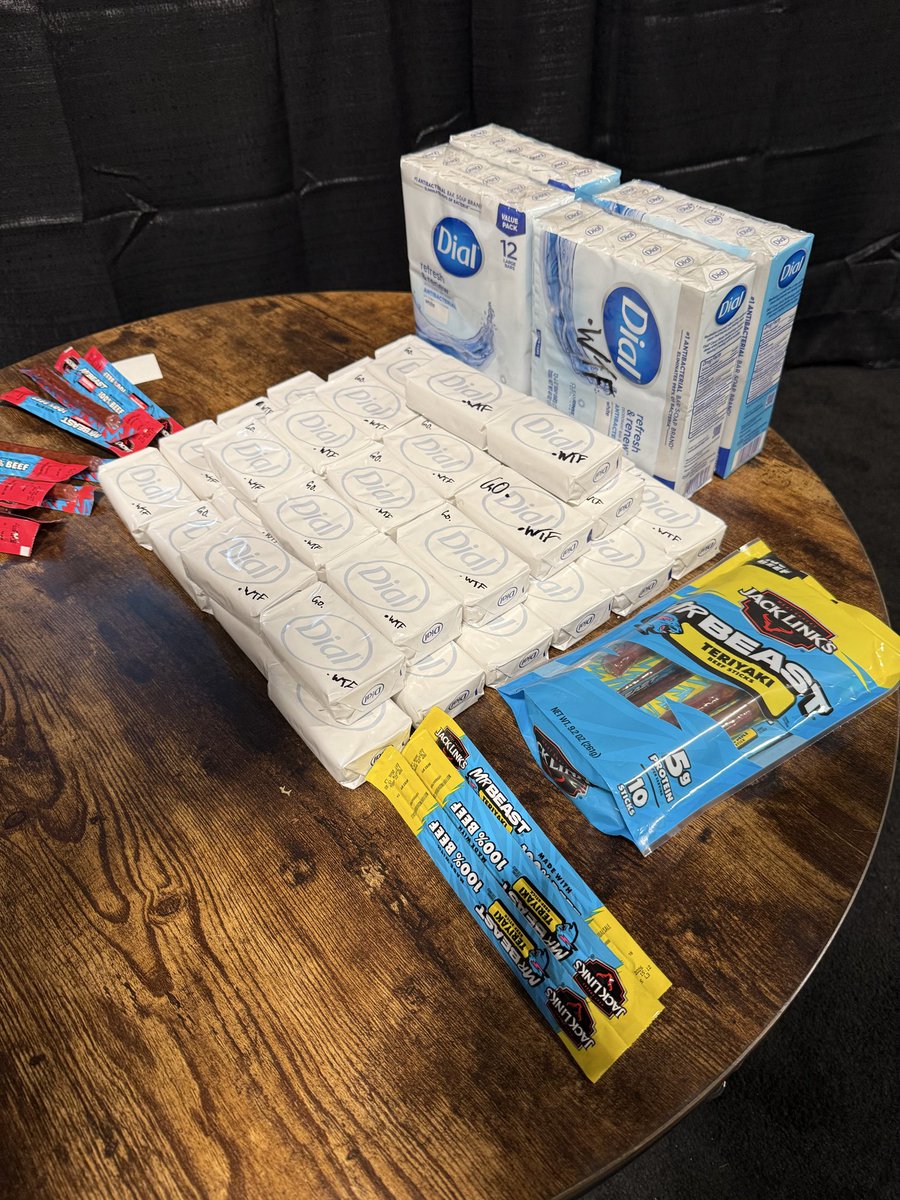 Zack Guzmán tweet media