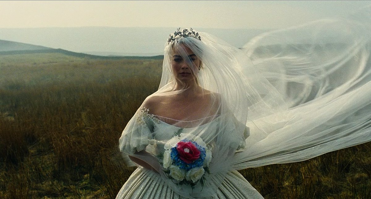 screenscaps's tweet photo. wuthering heights (2026) dir. emerald fennell https://t.co/AGkCZtTT4W