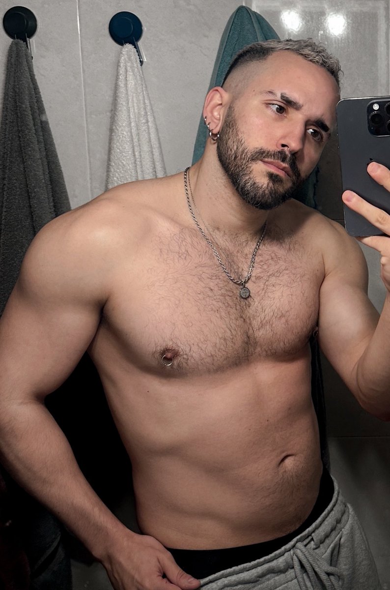 Arriquitaun 🏳️‍🌈 tweet media