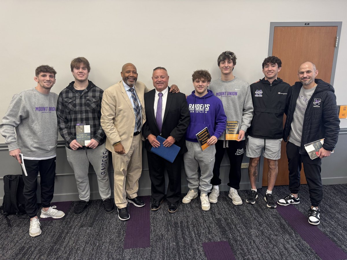 Mount Union Wrestling tweet media