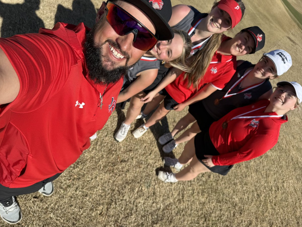 Ponder Golf tweet media