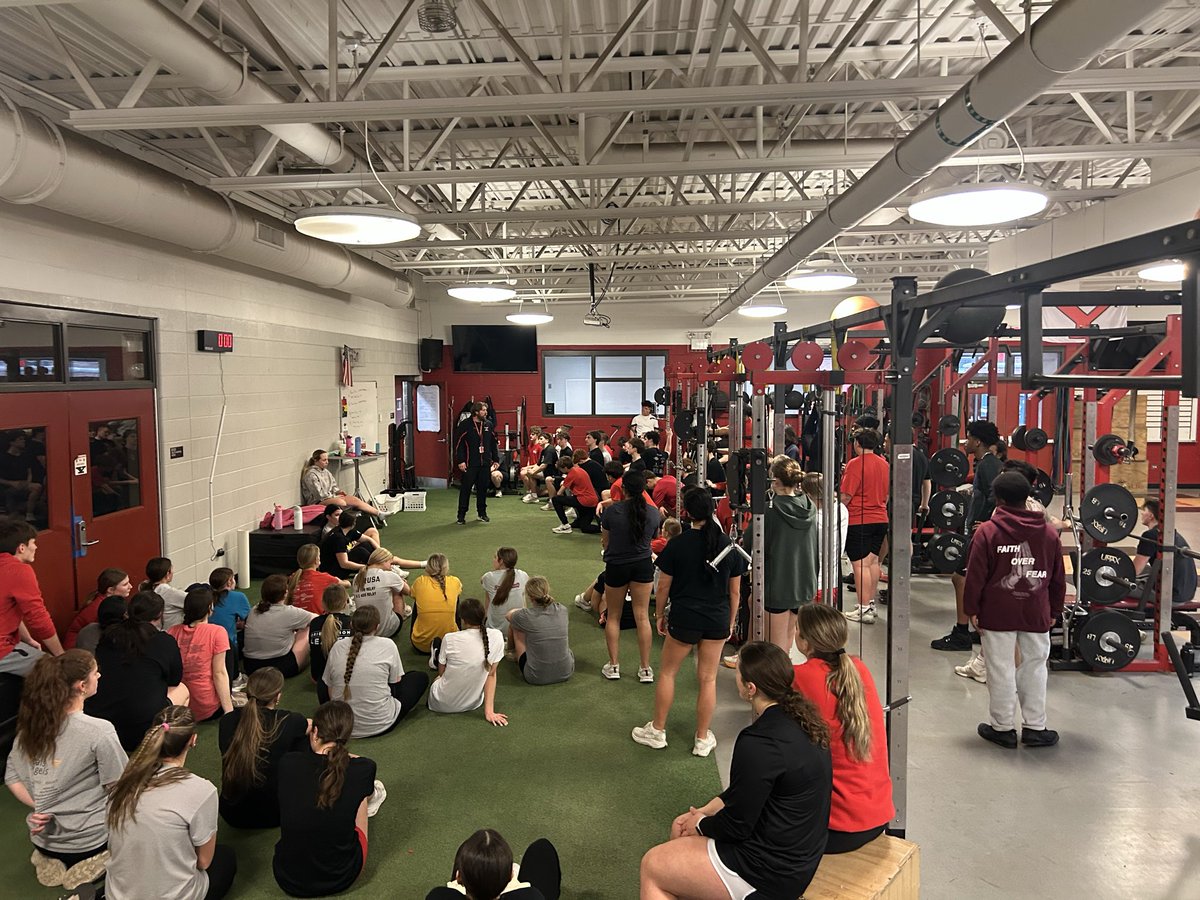 Yorkville Foxes tweet media