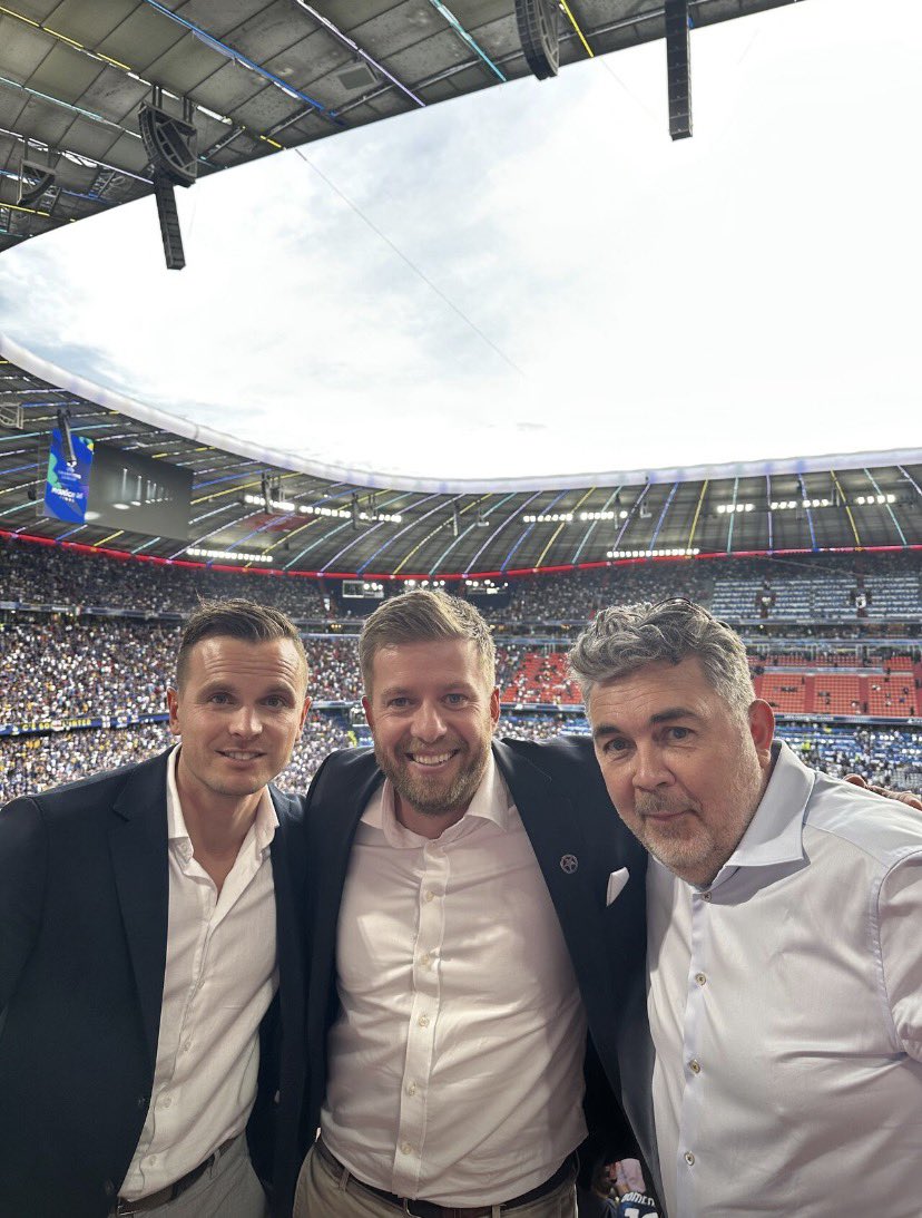 Nisselue på tweet media