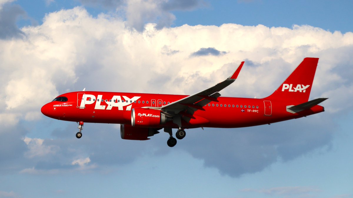 Play Airlines Airbus A320-251N (TF-PPC) on a runway 33L final <a href="/BWI_Airport/">BWI Marshall Airport</a>  .

#featured #planespottingbe #aviationphotography #planespotting #planespotter #aviationlovers #bwiairport