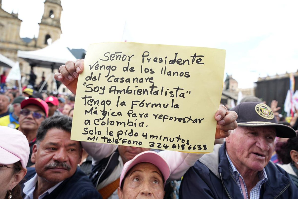 RadNalCo's tweet photo. 🇨🇴#ALasCallesPorLaDignidad I Desde diferentes ciudades del país, la clase trabajadora se moviliza en apoyo al aumento del salario mínimo.

Las imágenes retratan una jornada de participación ciudadana en defensa de los derechos laborales. https://t.co/BCIzyLApuw