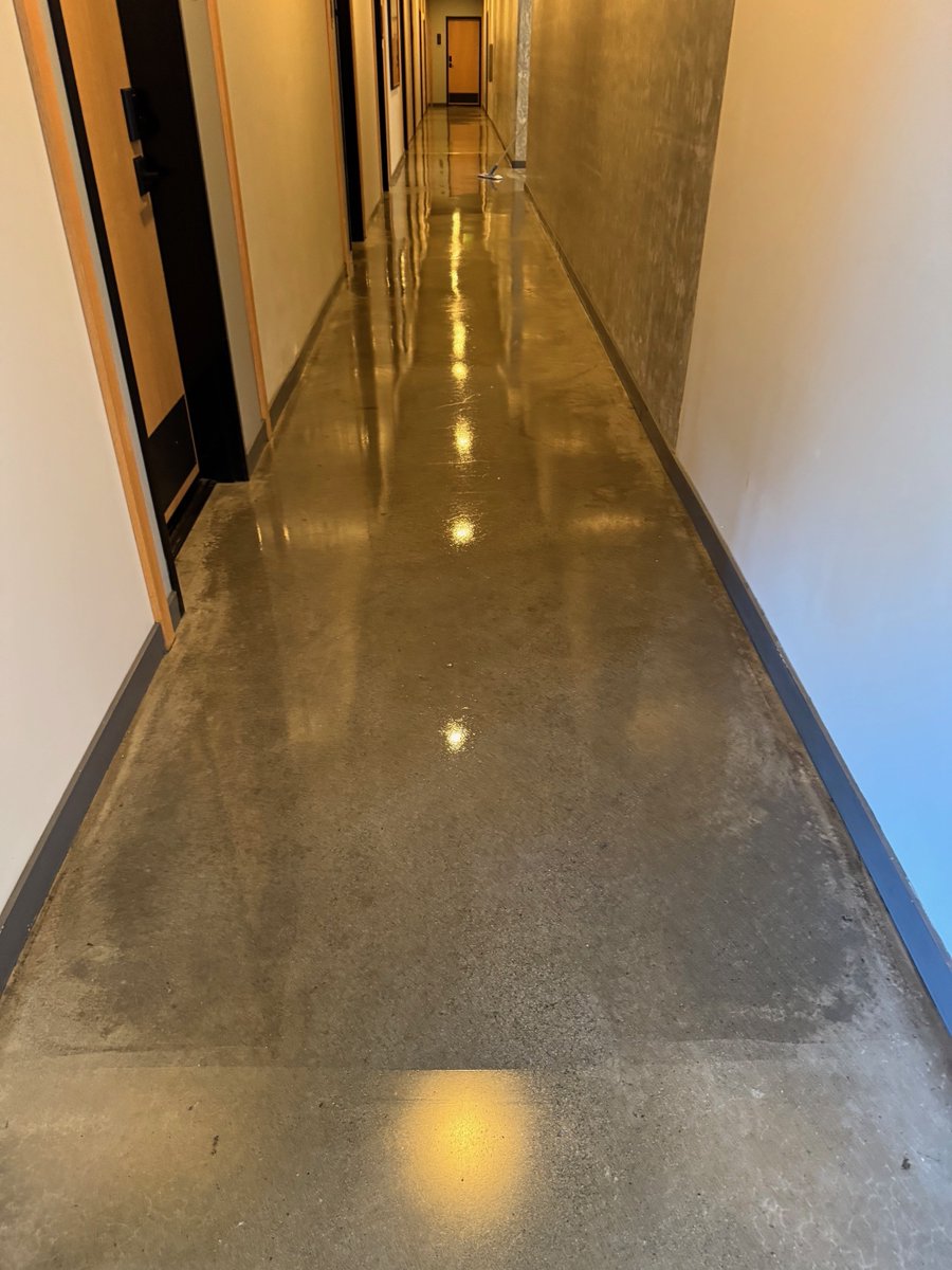 soundcleaning's tweet photo. Hard floors still need deep cleaning, especially in Seattle. Learn the signs your floors need attention and how commercial hard floor cleaning in Seattle restores durability and shine.

Read our latest blog to learn more. 👇

https://t.co/LwQxLD4gWG https://t.co/44gkuPf8hv
