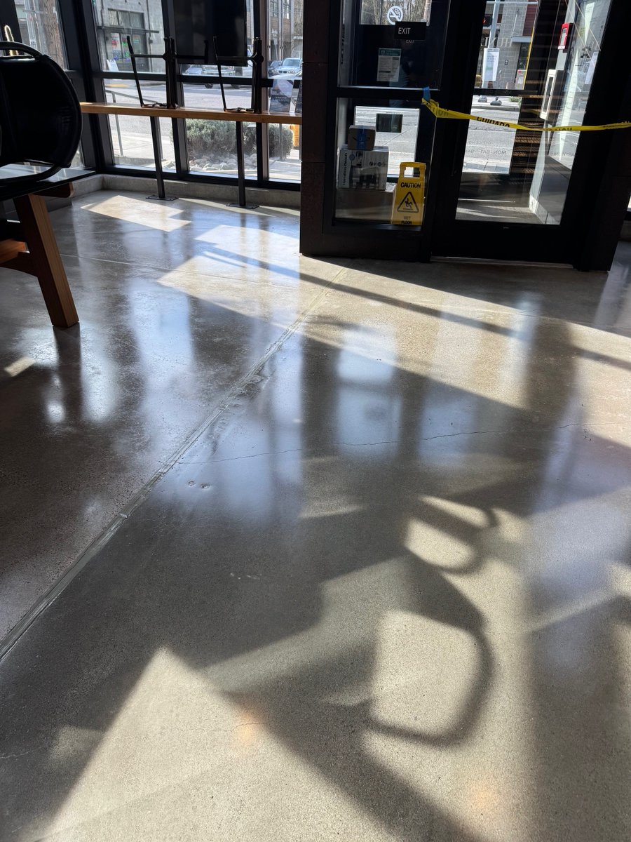 soundcleaning's tweet photo. Hard floors still need deep cleaning, especially in Seattle. Learn the signs your floors need attention and how commercial hard floor cleaning in Seattle restores durability and shine.

Read our latest blog to learn more. 👇

https://t.co/LwQxLD4gWG https://t.co/44gkuPf8hv