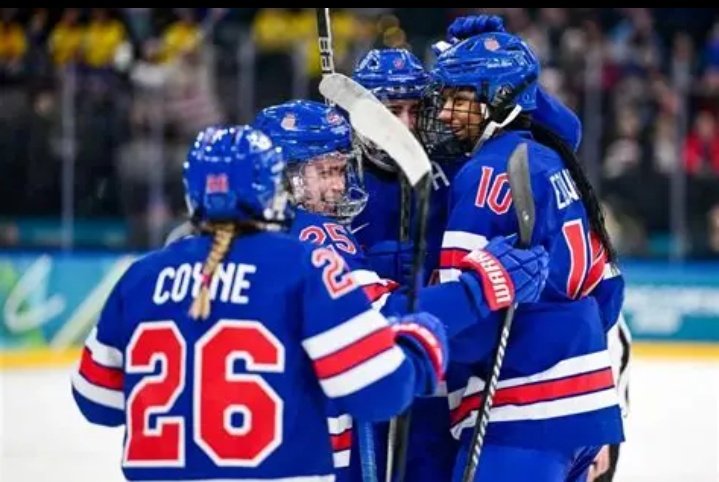 rashydofficial's tweet photo. 🏒 Power, pride, and pure dominance — USA claims the win! 🇺🇸
#TeamUSA 🇺🇸 #USAvsCanada
#IceHockey 🏒 #HockeyNight
#RivalryOnIce ❄️ #Champions
#Victory #NorthAmericanRivalry
#GameDay #WinOnIce 🏆 https://t.co/F0bAplG3FL