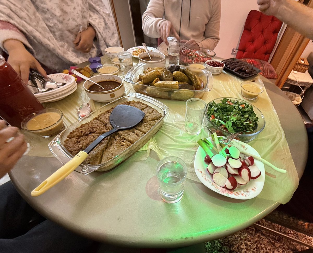 Que te inviten a romper el ayuno en una casa Siria es tremendo privilegio.