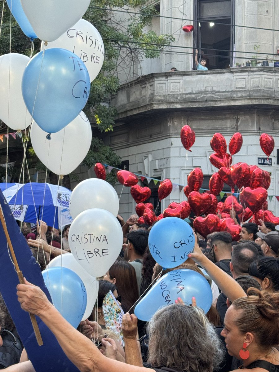 Cristina la única que se la banca
