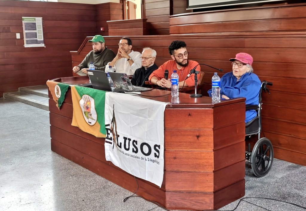 CNA_Colombia's tweet photo. 🗣️ Inicia el conversatorio "Vigencia de la articulación estudiantes y movimientos sociales"  
 
Un diálogo que tiene como eje transversal las enseñanzas e historia de Camilo Torres Restrepo  

Con:
- Marta Rodríguez: cineasta y precursora del documentalismo en Colombia
- Javier Giraldo Moreno: Investigador del @CINEP_PPP y buscador de Camilo Torres
- Miguel Ángel Beltrán Villegas: investigador y profesor del departamento de sociología de la @UNALOficial
- Ricardo Andrés Torres Claro: integrante de @Asonalca_ y directivo del CNA

📌 Auditorio Camilo Torres – Edificio 201 de @BogotaUNAL