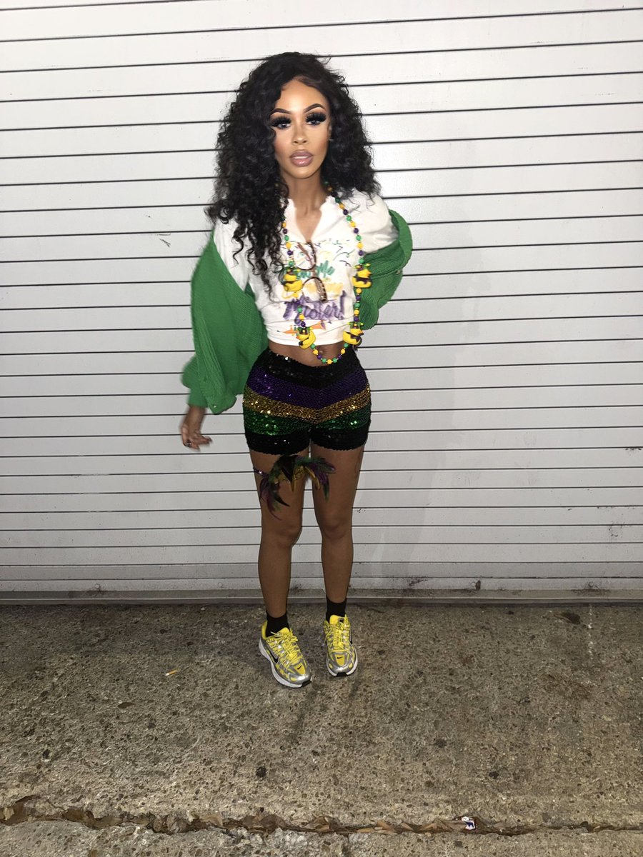 beforbritney's tweet image. not a regular Tuesday.⚜️ #MardiGras