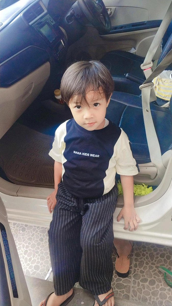 IfnamonicaS's tweet photo. Alhamdulilah terharu bgt bayi yg dulu aku kandung skrg udh difase semangat ikut sahur dan tamat puasa sampe magrib 🥲 https://t.co/Ph9bRdWKPI