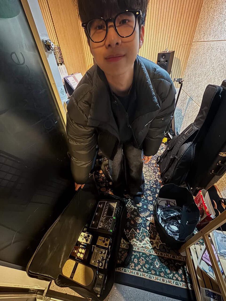 sowtmwithu's tweet photo. 아….어떡 개 ……… https://t.co/HMVqN8YrWi
