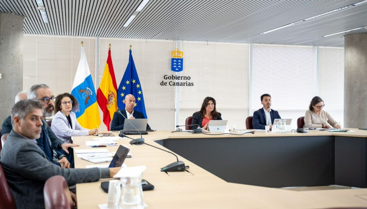 Canarias reclama un marco propio para impulsar la eólica marina en las islas.<a href="/EcologicaGobCan/">Transición Ecológica y Energía</a> #Canarias #EolicaMarina n9.cl/7vwvx