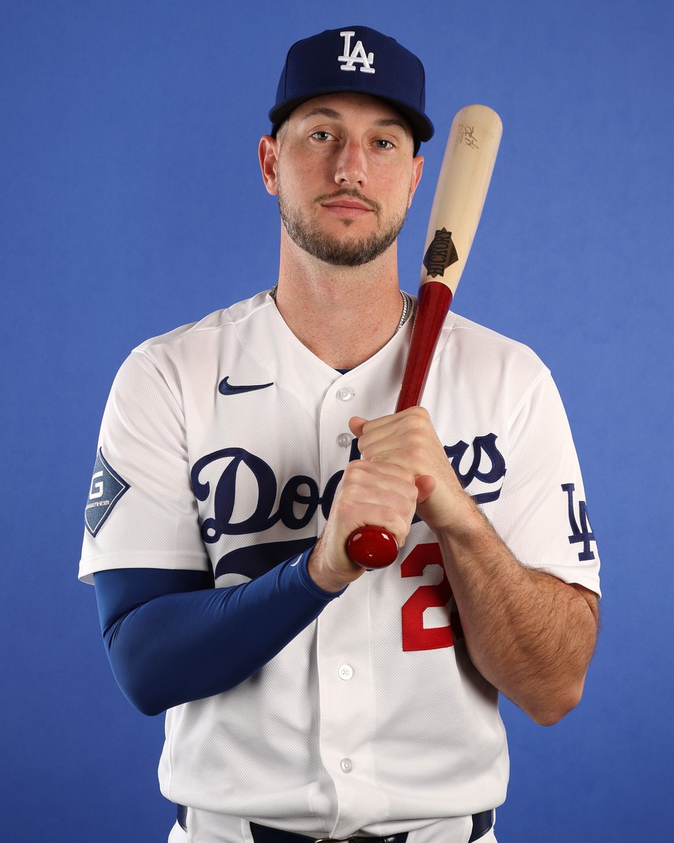 Kyle Tucker is expected to make his Dodgers Spring Training debut tomorrow! 🔥
📺 Tune in to MLB Network at 3pm ET to watch him lace ‘em up against the Padres.