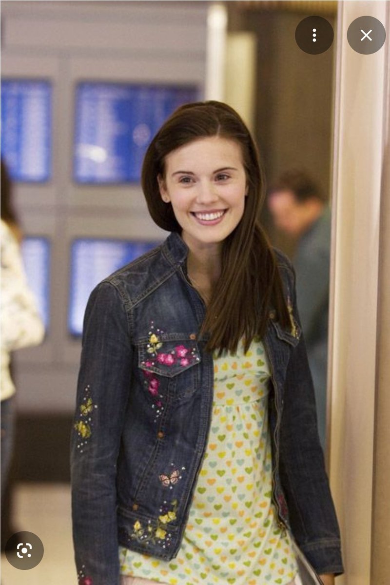 djdreamirez's tweet photo. @1987andsoon @RagnarLothKinga @grok Interesting how this girls looks almost identical to Maggie grace (kim) during the filming of taken 2008. Showing us their crimes out in the open. https://t.co/1Ry7BvM7mr
