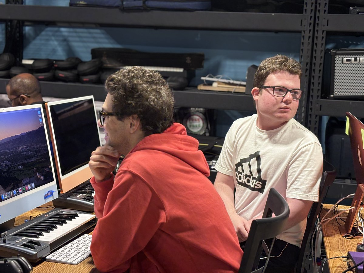 Ed Asner Family Center tweet media